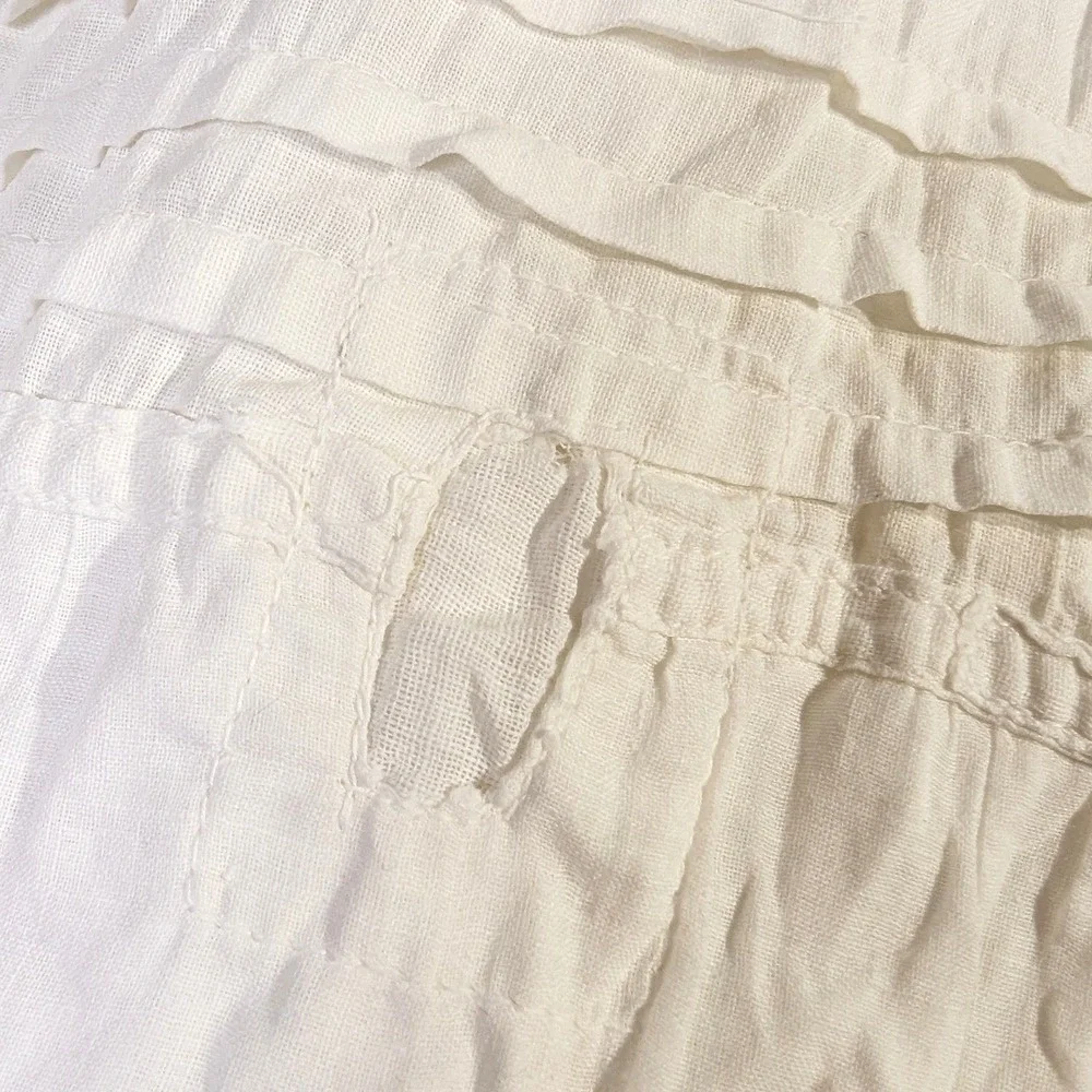 Vintage Boho Eyelet Skirt 26x30 White‎ Cotton Tiered Prairie READ